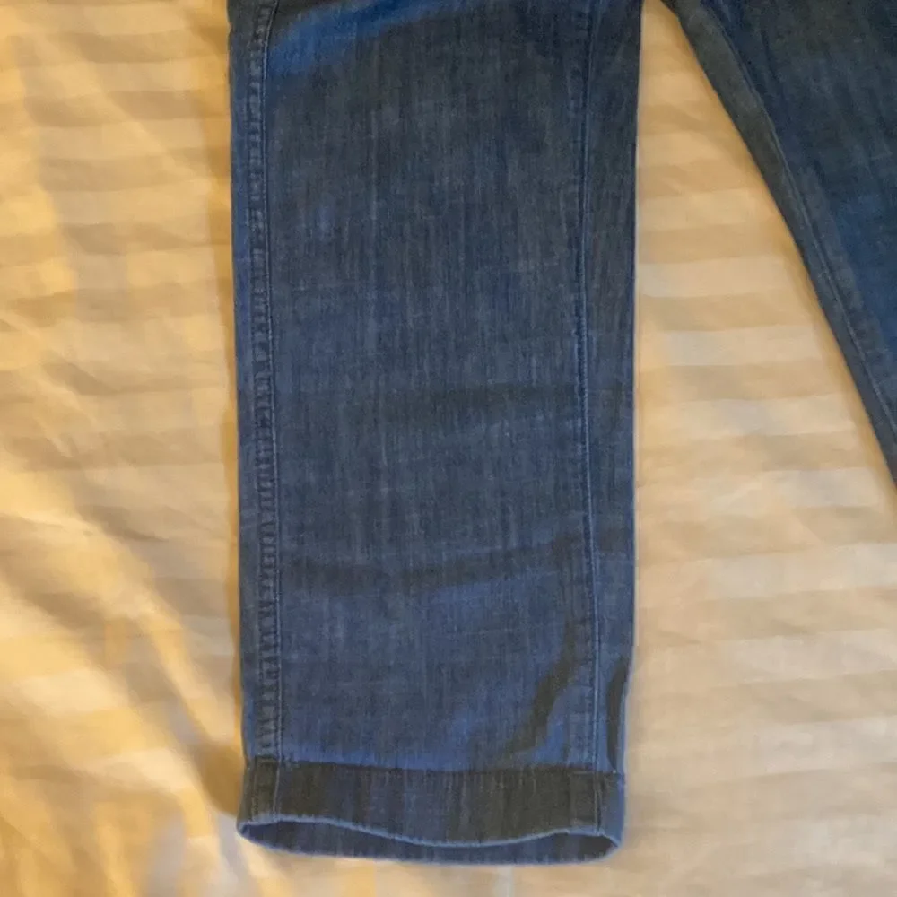 J. Crew NWOT Zip Up Indigo Seaside Cropped High Rise Pants. Size 4.